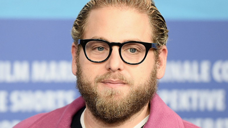 Jonah Hill poses on the red carpet