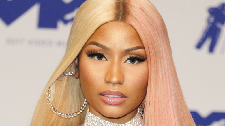 Nicki Minaj in a blonde and pink wig