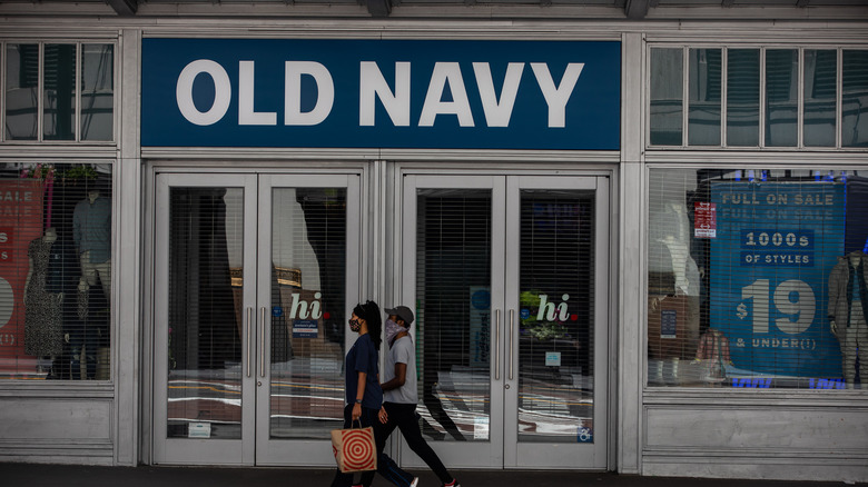 Old Navy storefront