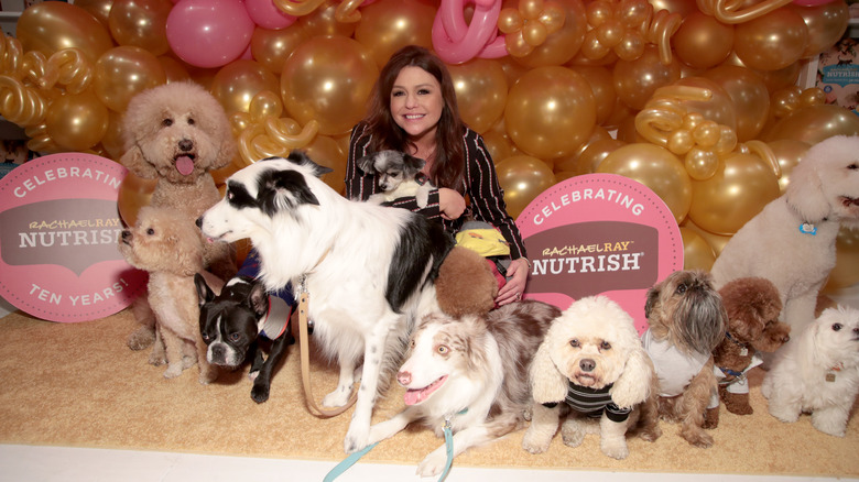 Rachael Ray posing with dogs