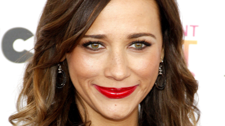 Rashida Jones on the red carpet.