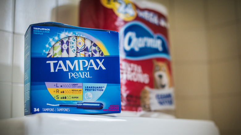 Product file shot of Tampax tampons