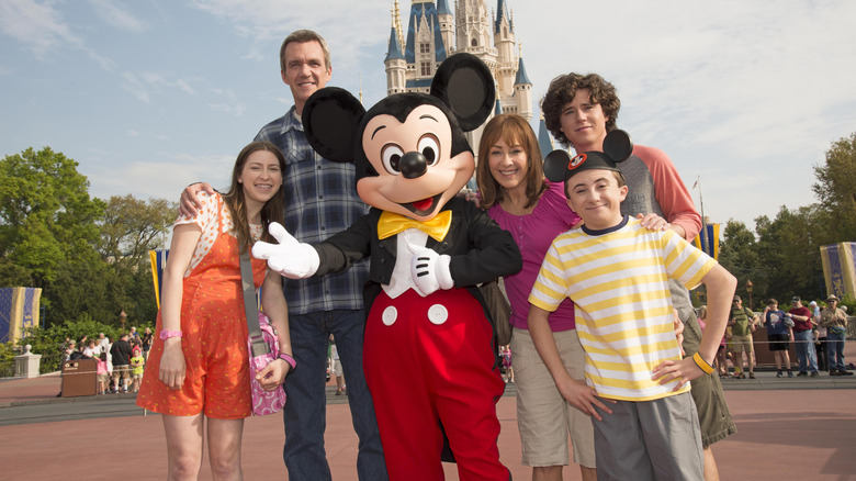 The cast of 