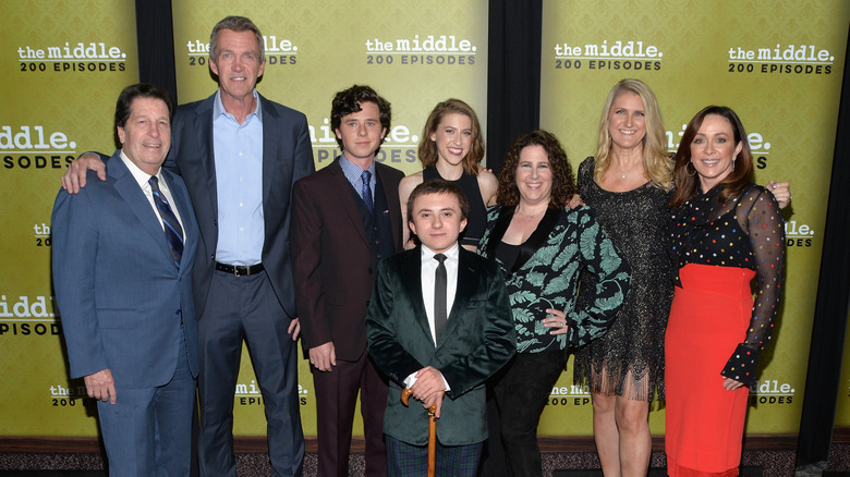 "The Middle" cast and crew