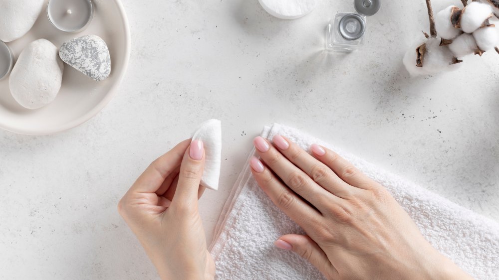 9 tips to help repair damaged nails | LovelySkin