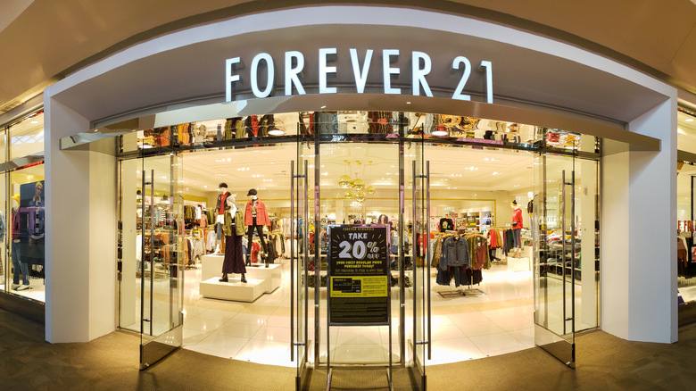 Forever 21 store