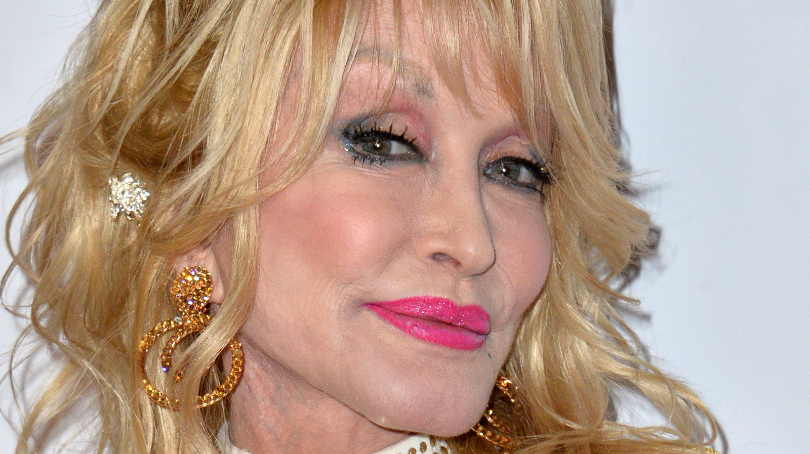 The Reason Dolly Parton's New Song Has Fans Divided