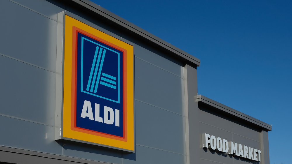 Aldi storefront