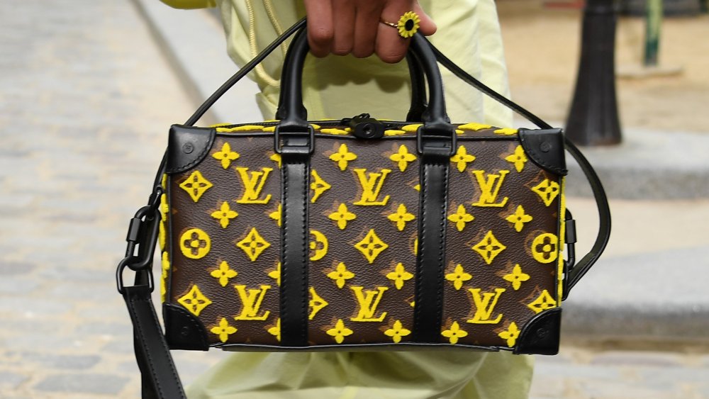 louis vuitton very tote