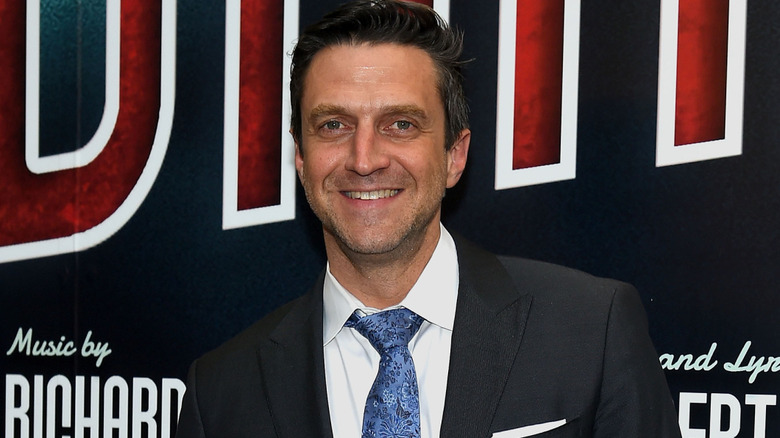 Raúl Esparza smiling