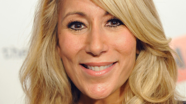 Lori Grenier on the red carpet 