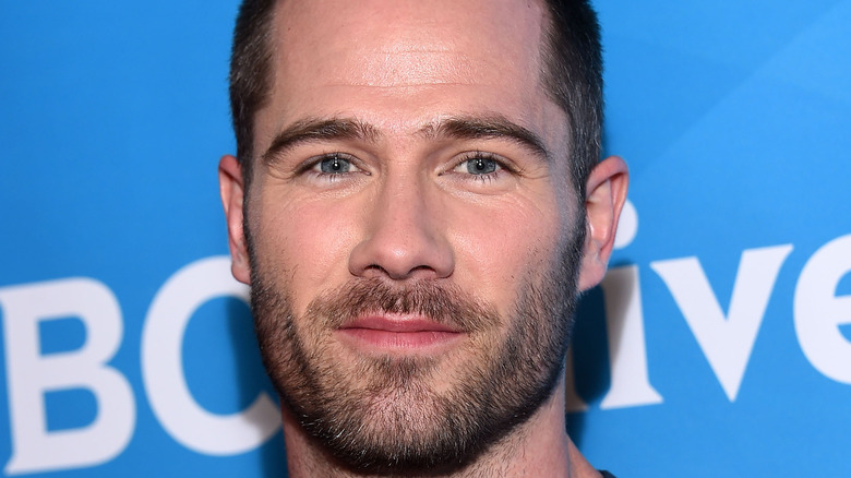 Luke Macfarlane on red carpet