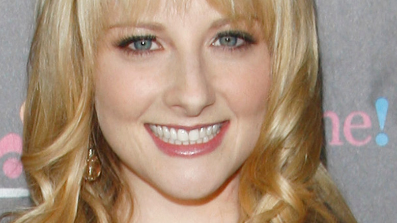 Melissa Rauch smiling