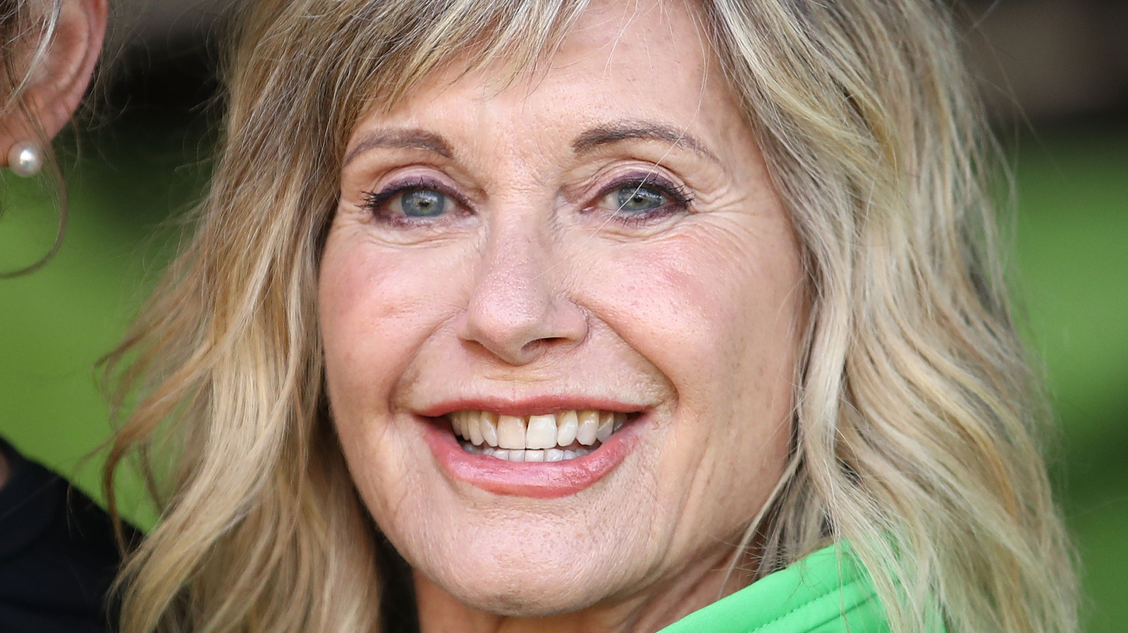 olivia newton johns net worth