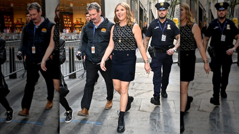 Jenna Bush Hager wearing a dark outfit and walking in New York City (2024)