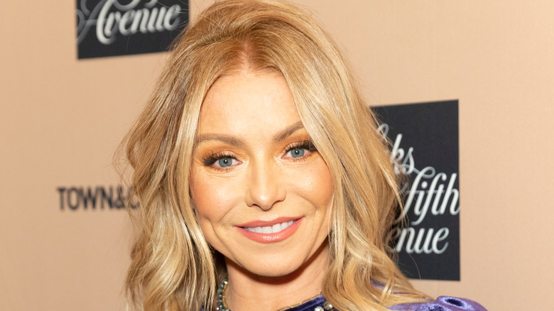 Kelly ripa smiling