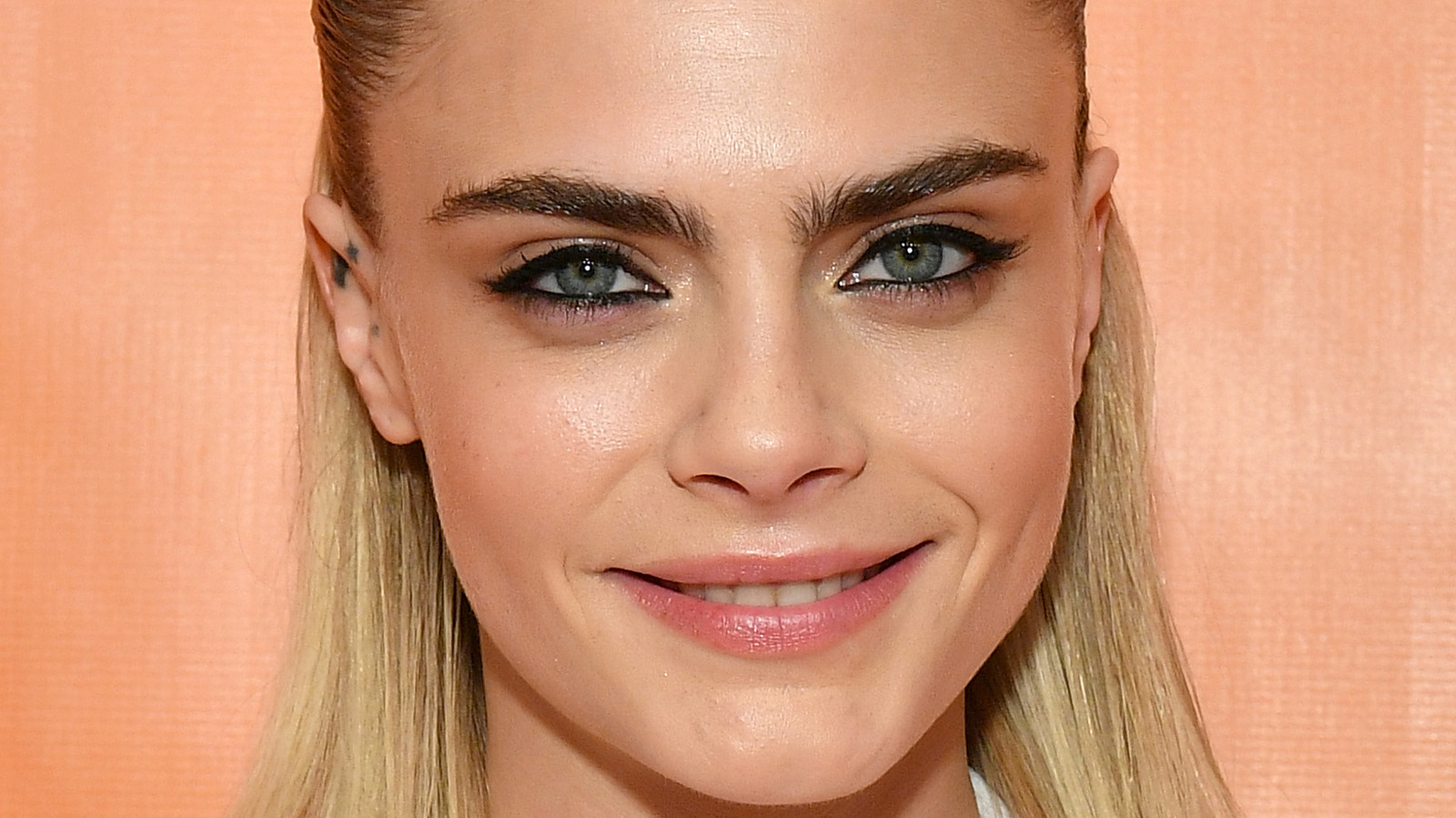 The Strange Reason Cara Delevingne Has Two Toilets In Her Bathroom - The List