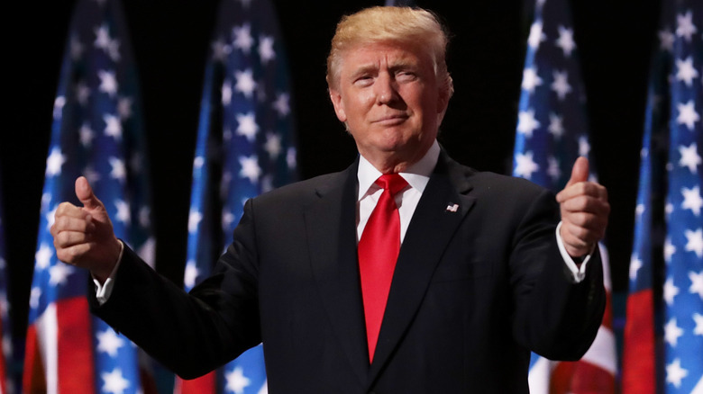 Donald Trump gives a thumbs up