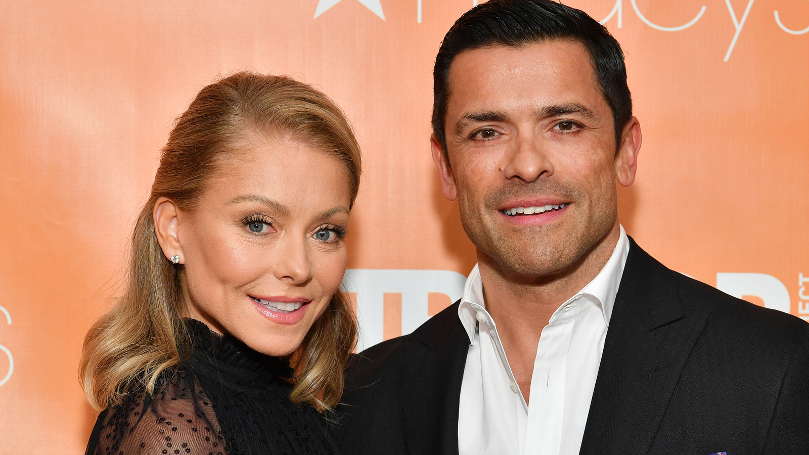 The Strange Way Mark Consuelos Confessed His Love For Kelly Ripa