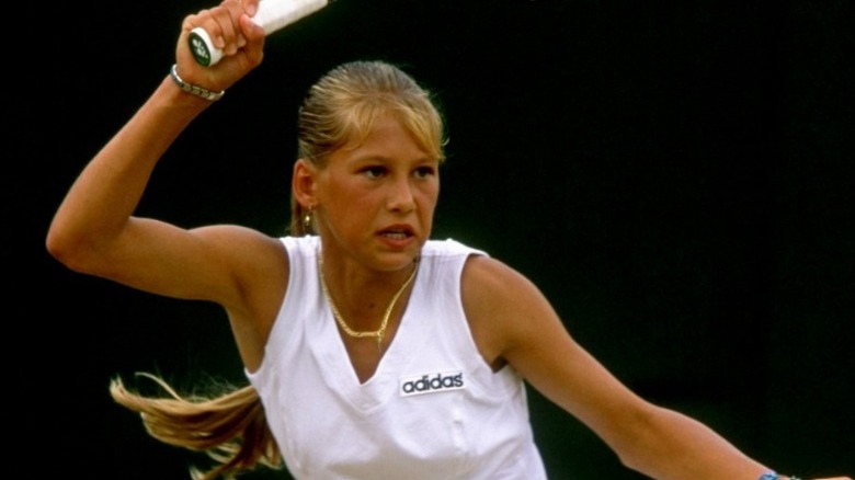 Anna Kournikova playing tennis in 1995