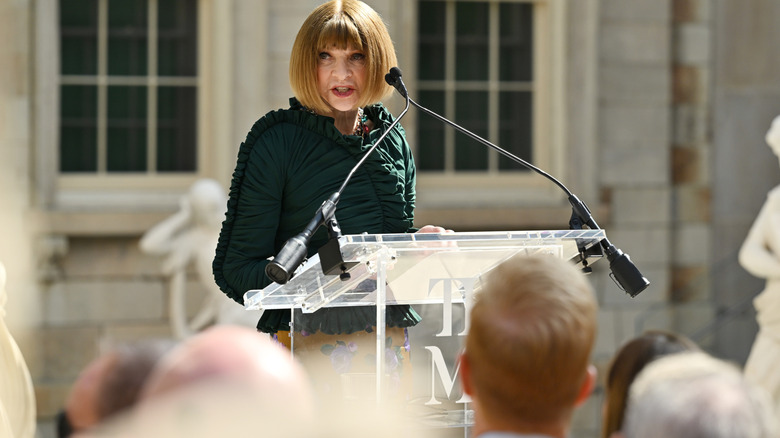 Anna Wintour at a 2026 press conference for the Met Gala