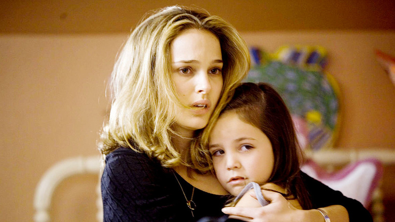 Bailee Madison with Natalie Portman in Brothers