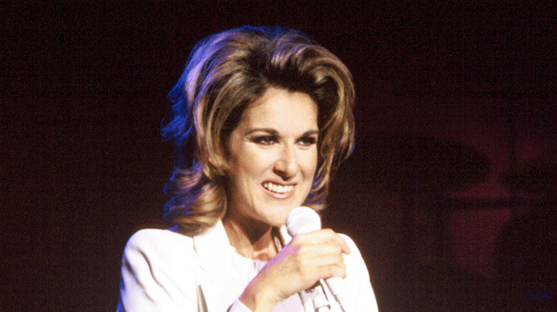 Céline Dion performing