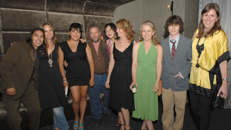 Charlie McDermott posing with the cast of Frozen River