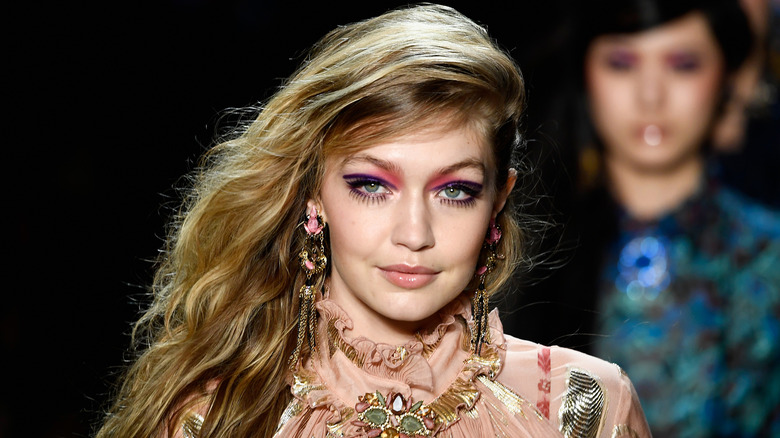 Gigi Hadid learned she was pregnant right before a runway show