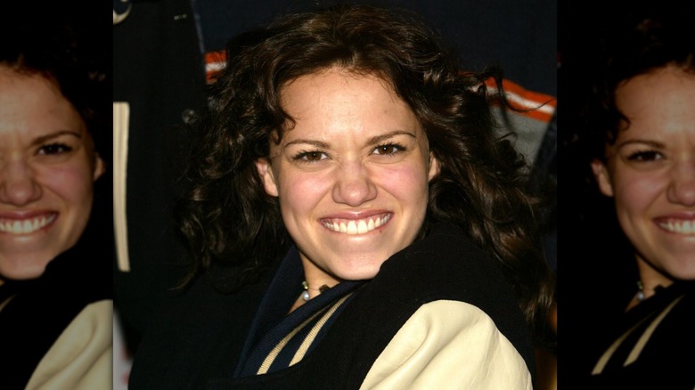 Bethany Joy Lenz smiling at an event in 2004