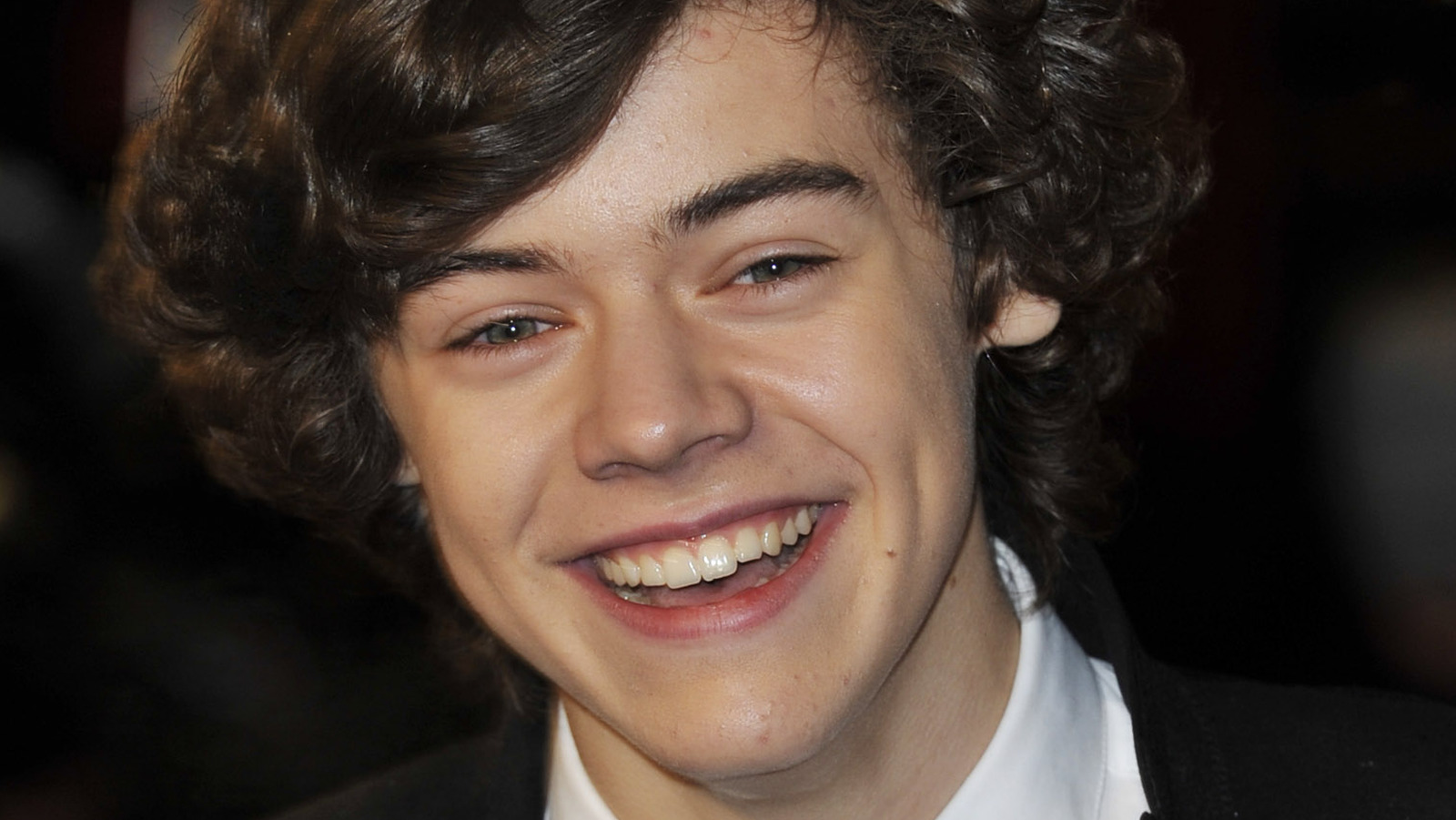 The Stunning Transformation Of Harry Styles