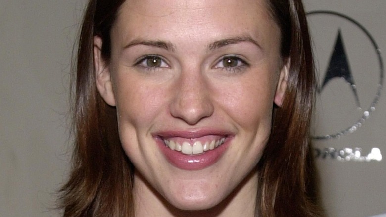 Young Jennifer Garner smiling