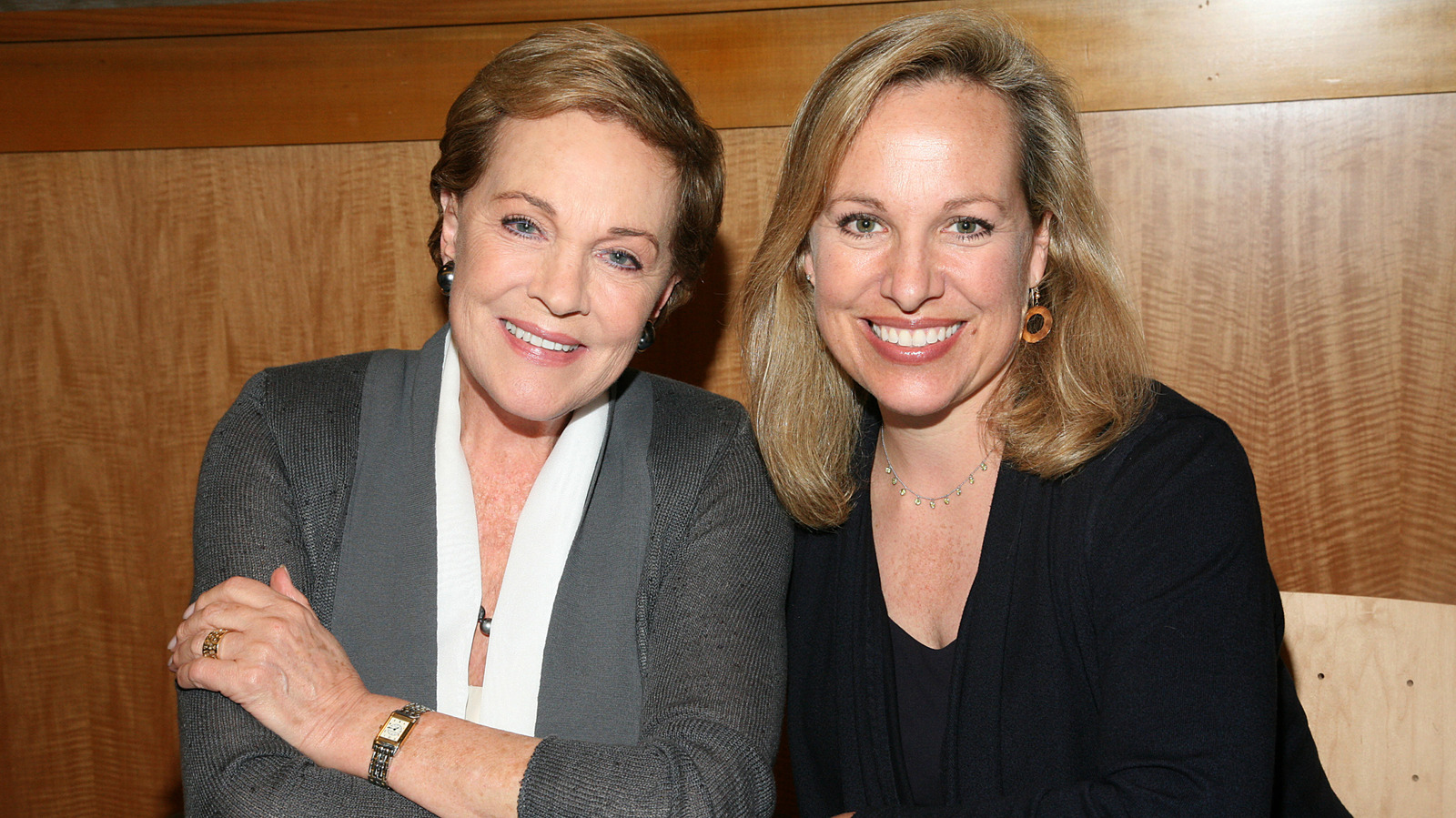 The Stunning Transformation Of Julie Andrews' Daughter Emma