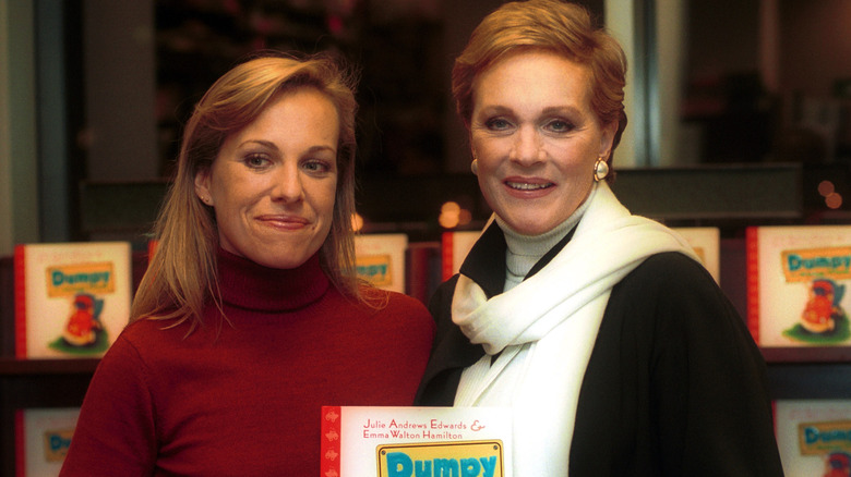 Emma Walton Hamilton and Julie Andrews promoting "Dumpy the Dump Truck" at Barnes & Noble in 2000