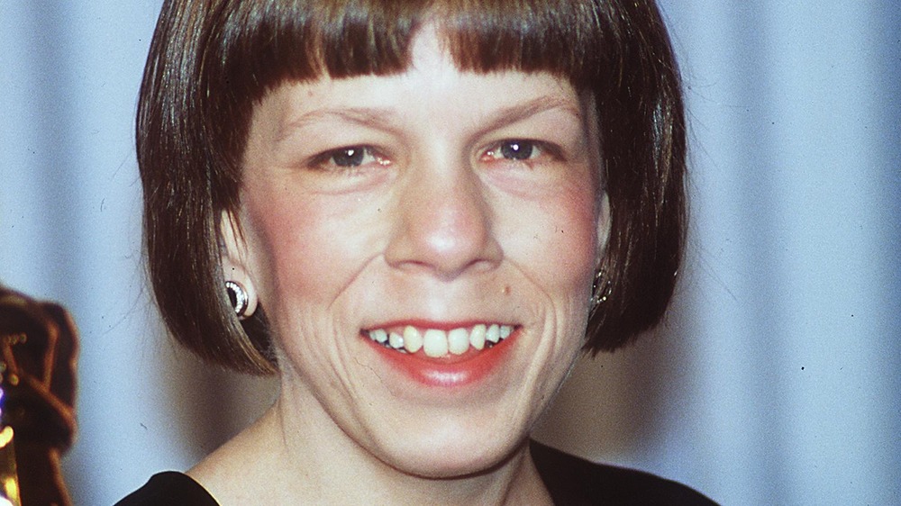 Linda Hunt smiling