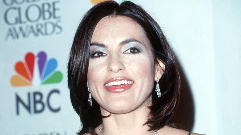 Mariska Hargitay dressed up, smiling