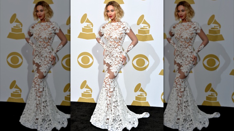 Beyoncé wearing Michael Costello's dress at the 2014 Grammys