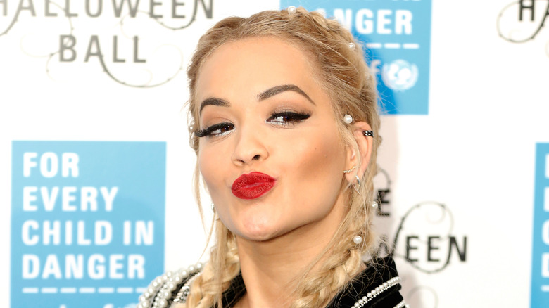 Discovernet The Stunning Transformation Of Rita Ora