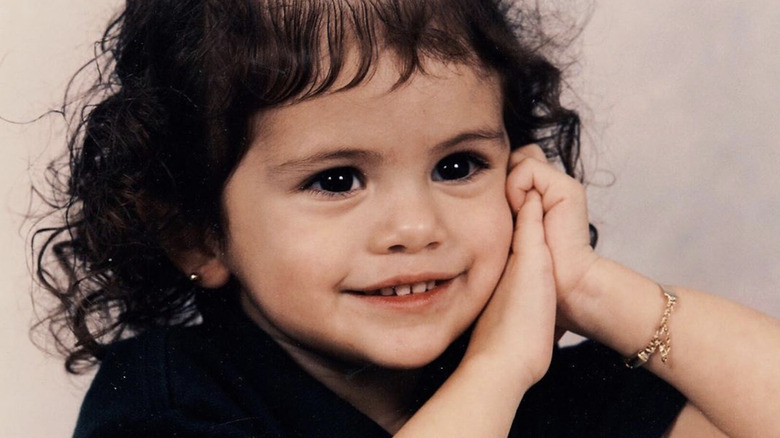 selena gomez early life biography