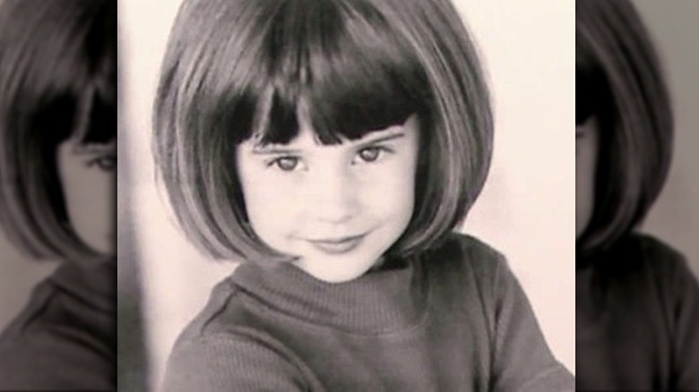 young Shailene Woodley's headshot