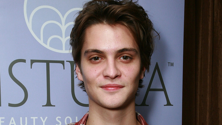 Luke Grimes in Beverly Hills in 2009