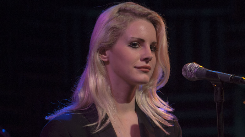 Lizzy Grant