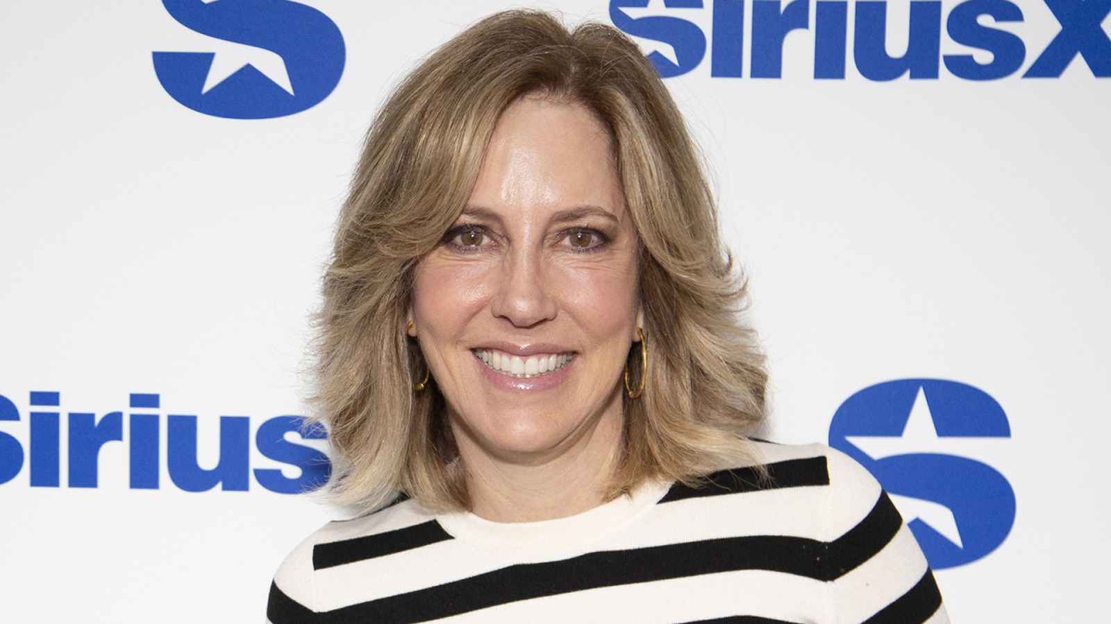 <a href="https://www.thelist.com/1788036/subtle-sign-alisyn-camerota-cnn-departure-messier-than-she-let-on/" target="_blank">The Subtle Sign Alisyn Camerota’s CNN Departure Was Messier Than She Let On</a>