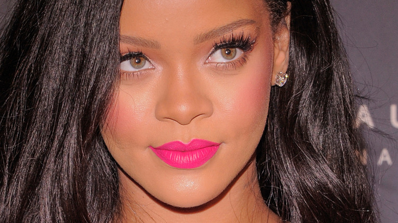 rihanna wearing pink lipstick