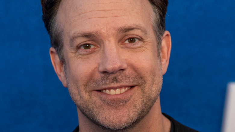 Jason Sudeikis smiling 