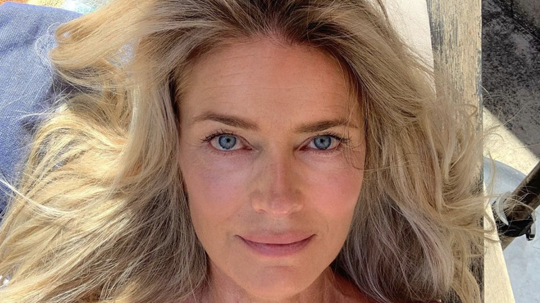 Paulina Porizkova taking a selfie