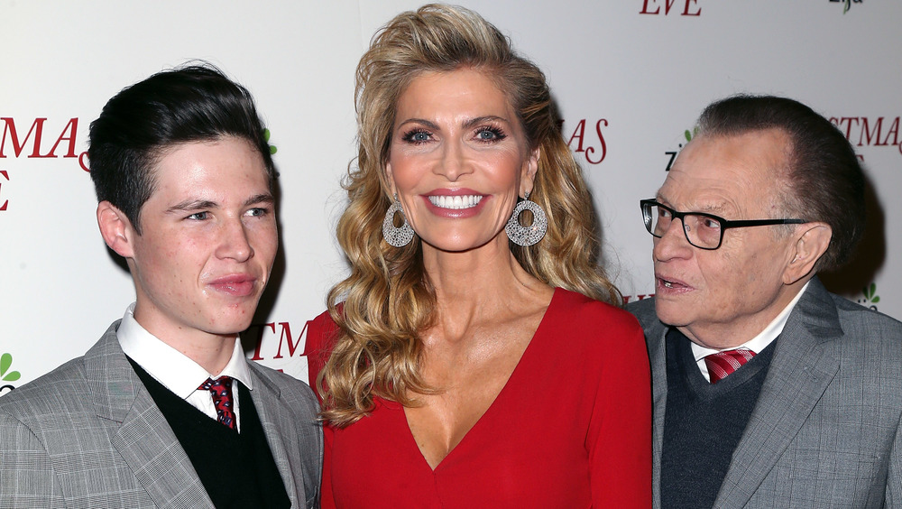 Larry King with Shawn King and their son