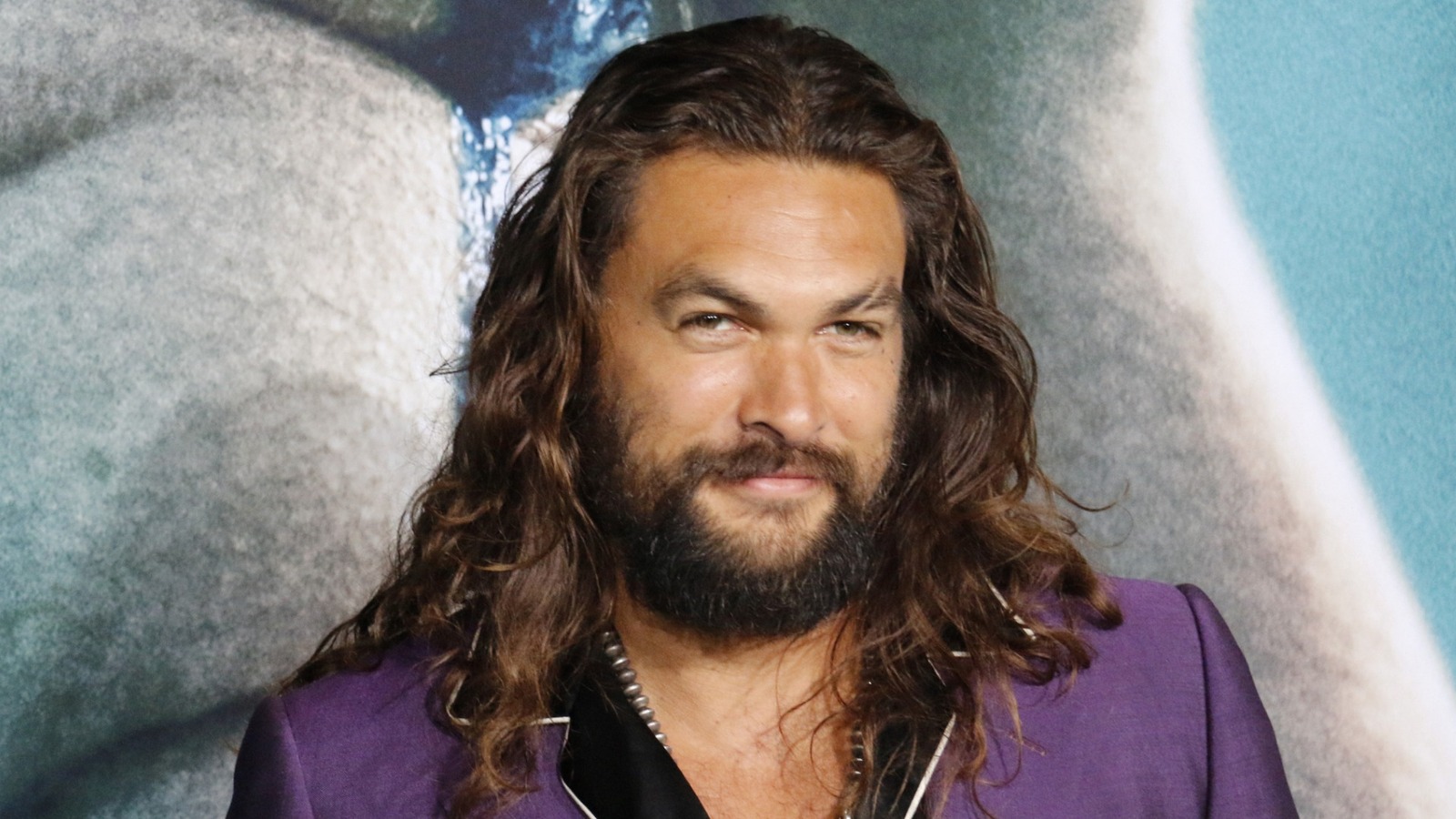 Die süße Art und Weise, wie Jason Momoa nach zwei Jahrzehnten wieder Kontakt zu einer alten Freundin aufnahm