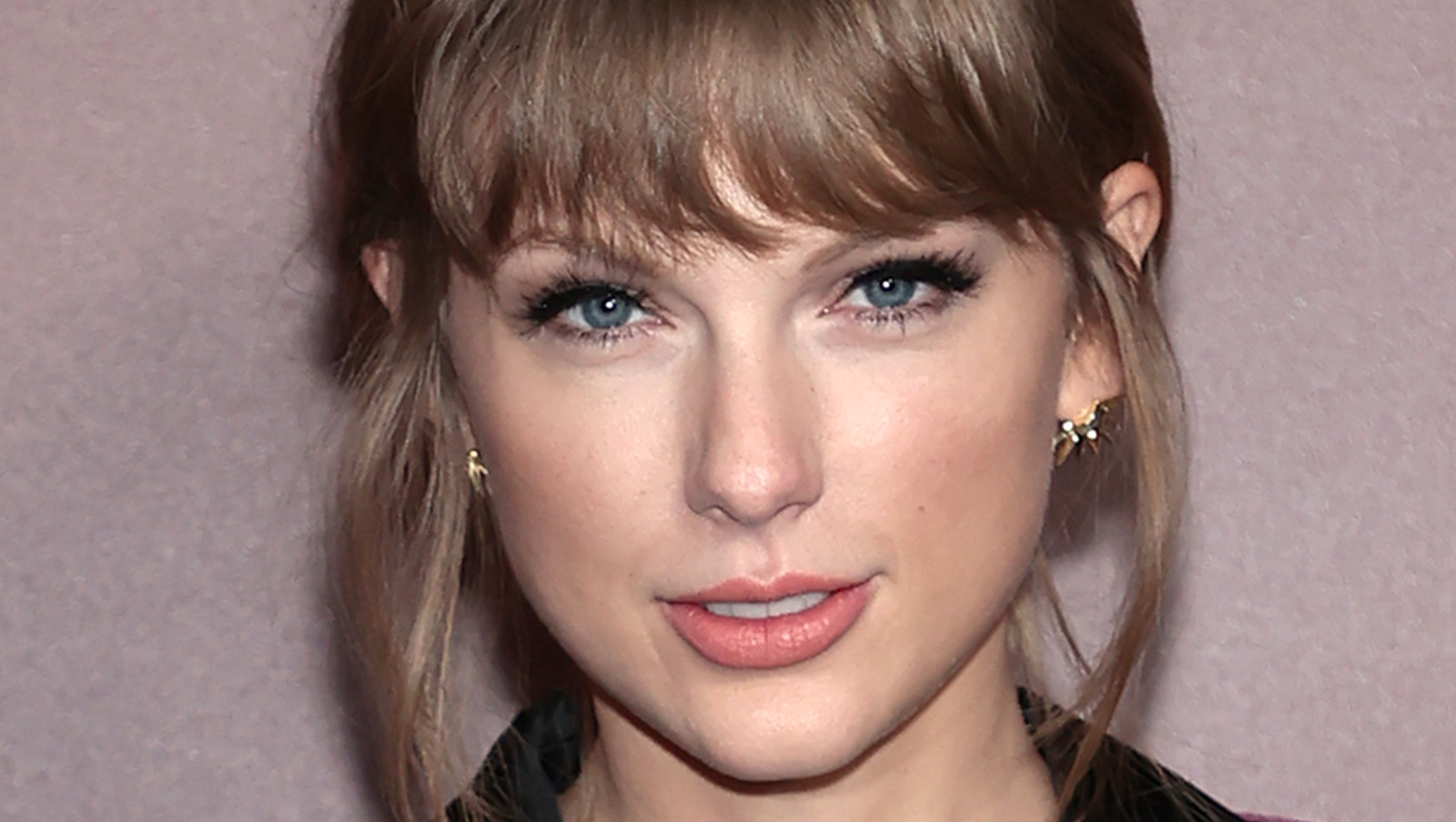 The Taylor Swift Song You Should Listen To If You're An Aquarius