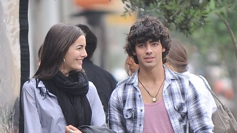 Joe Jonas and Camilla Belle walking together in 2003